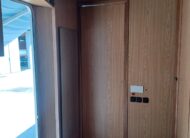 Autocarro trasporto cavalli 3 posti+ allestimento interno living  caravan in ottime condizioni